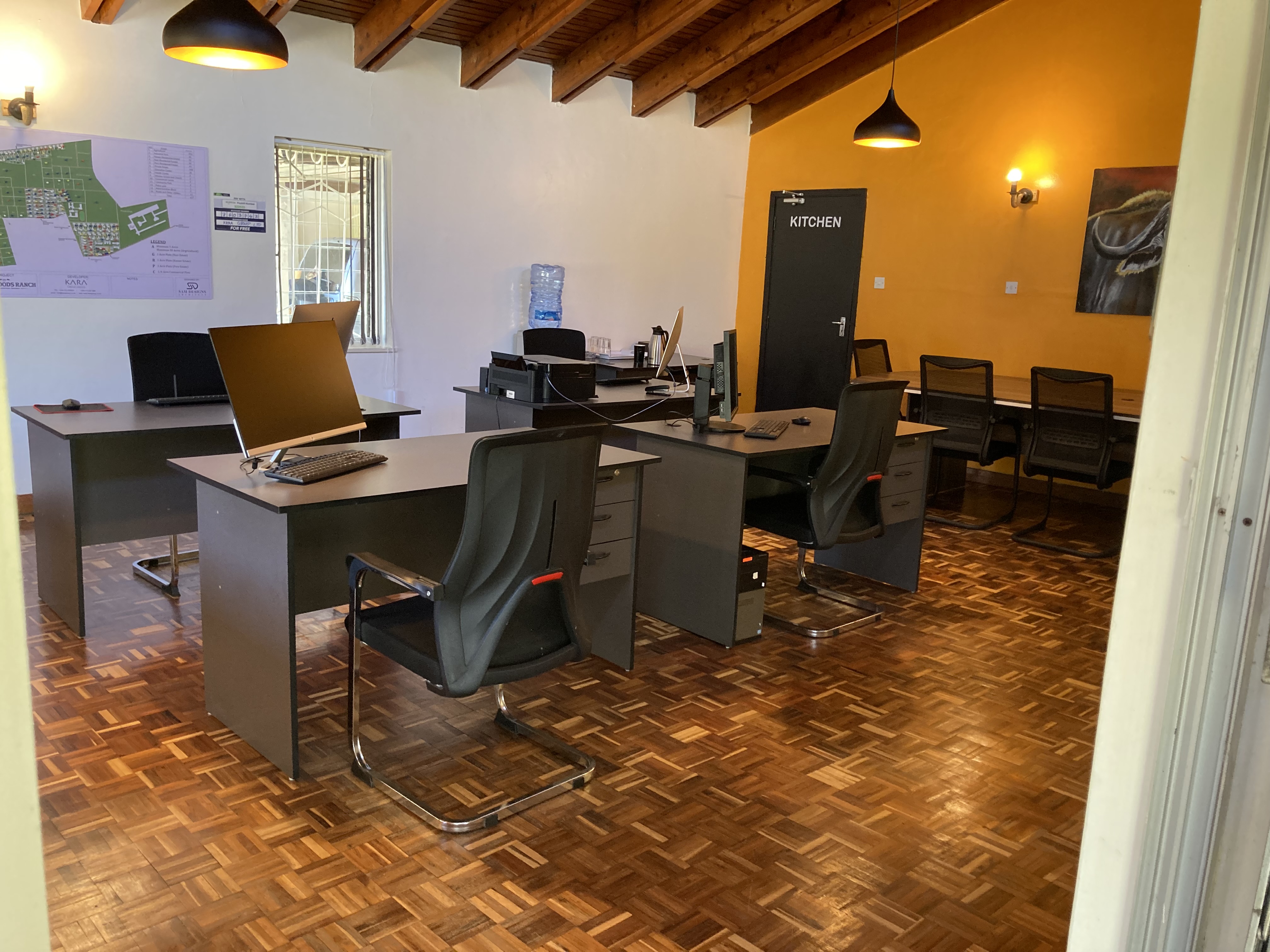 Gallery Image 7a0b6d08-0909-4be5-929b-37e300c590a2.jpeg